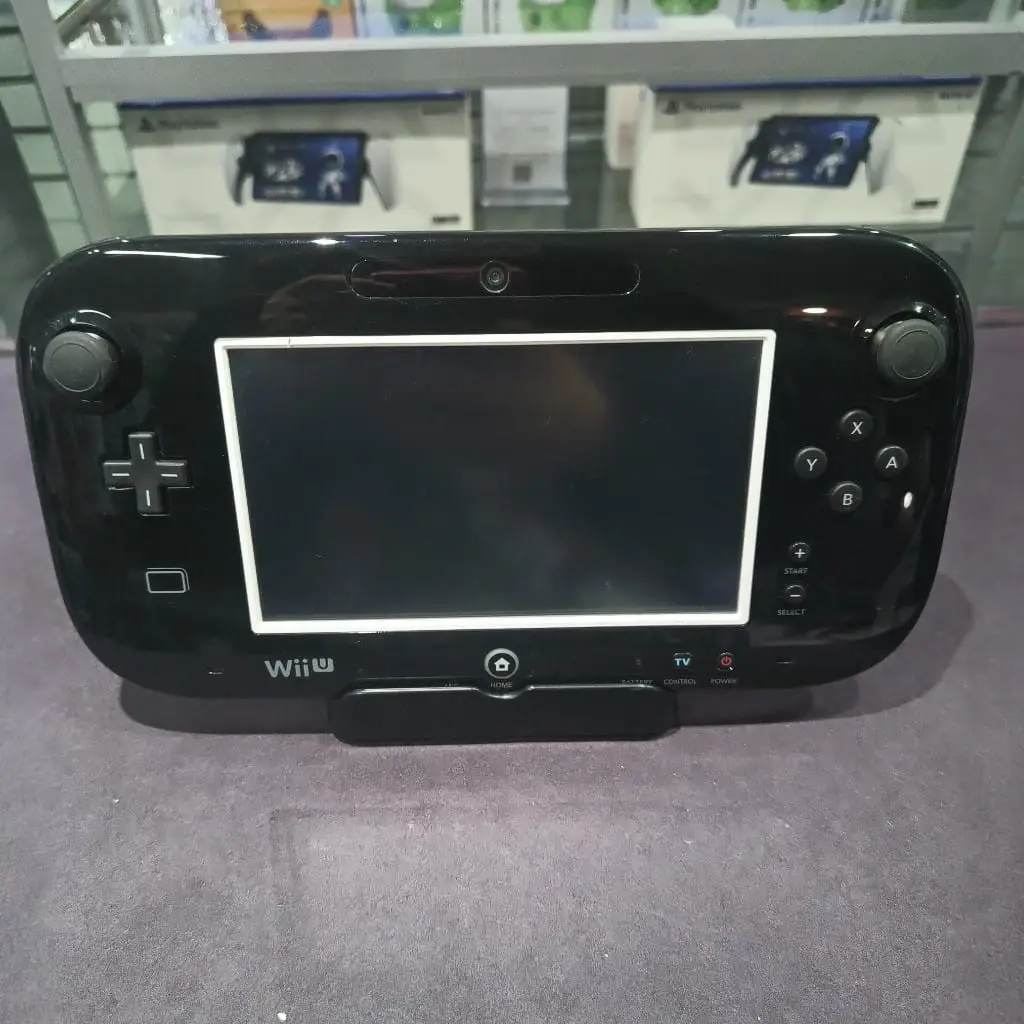 Consola Nintendo Wii U negra (usada)